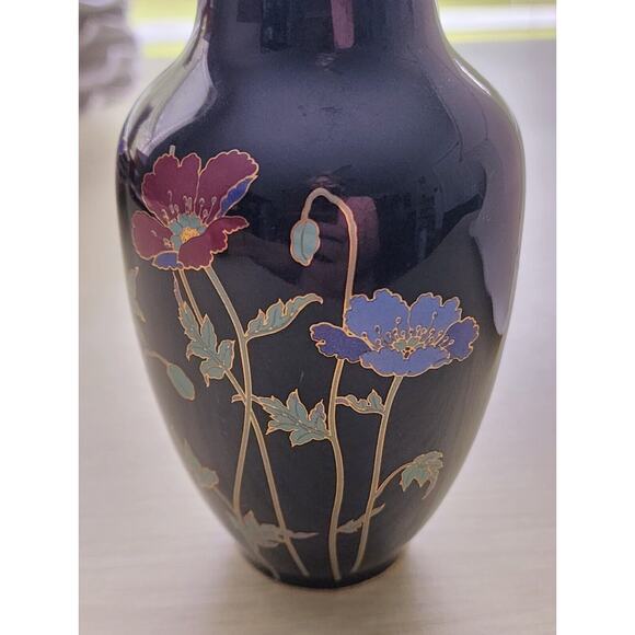 VASE-Japan-Small-Black Ceramic-Flowers-Gold Trimmed-6" Tall-Bud Vase - Picture 5 of 14